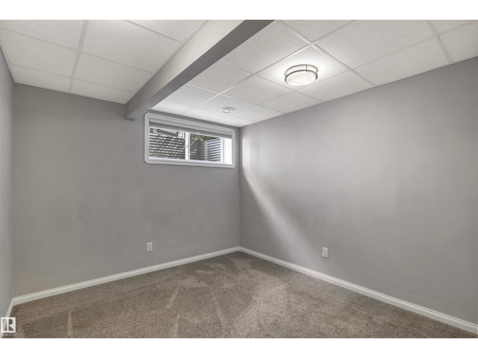 18 VOLETA CT — photo 39