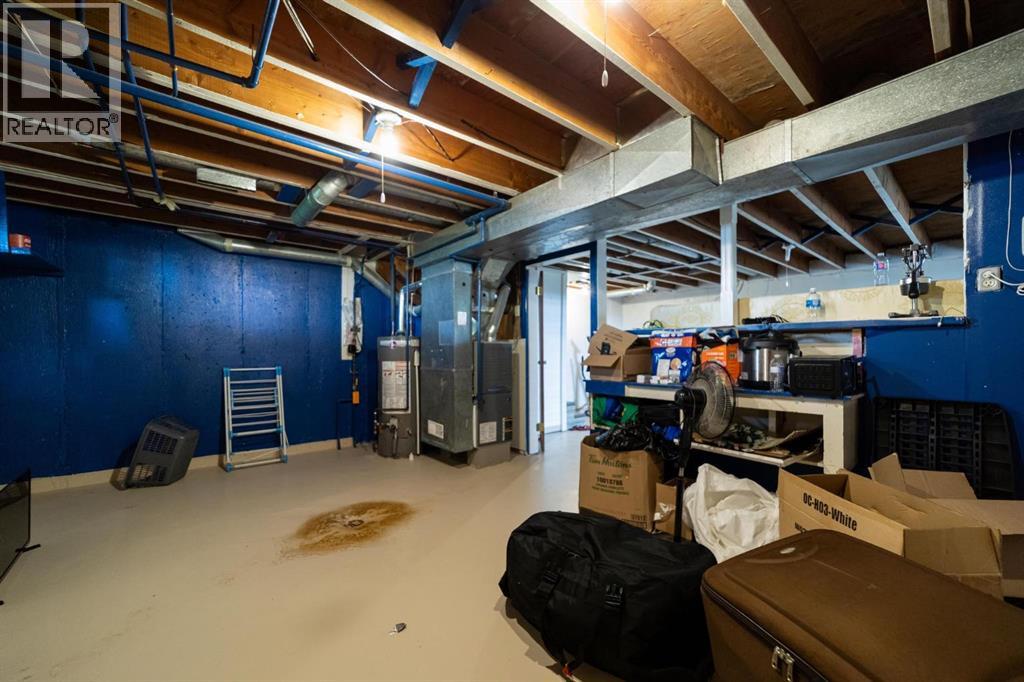 6404B 45 Avenue - 20