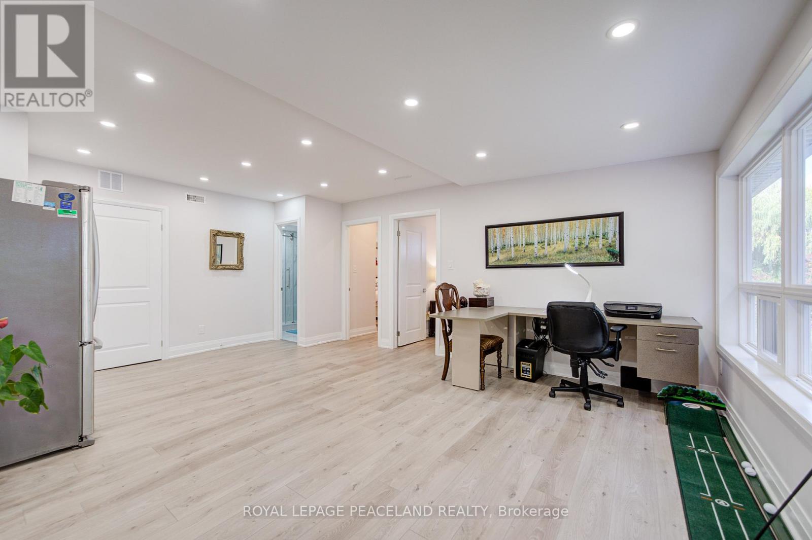 38 LAKEVIEW AVENUE - 25