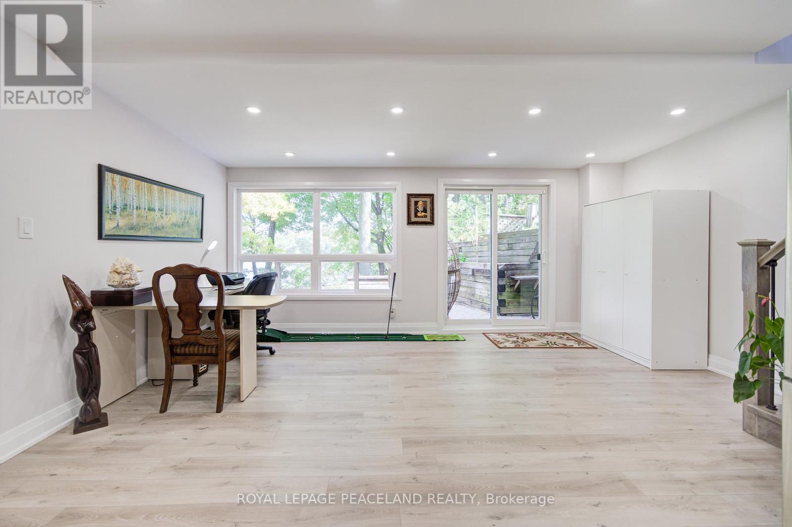 38 LAKEVIEW AVENUE - 27