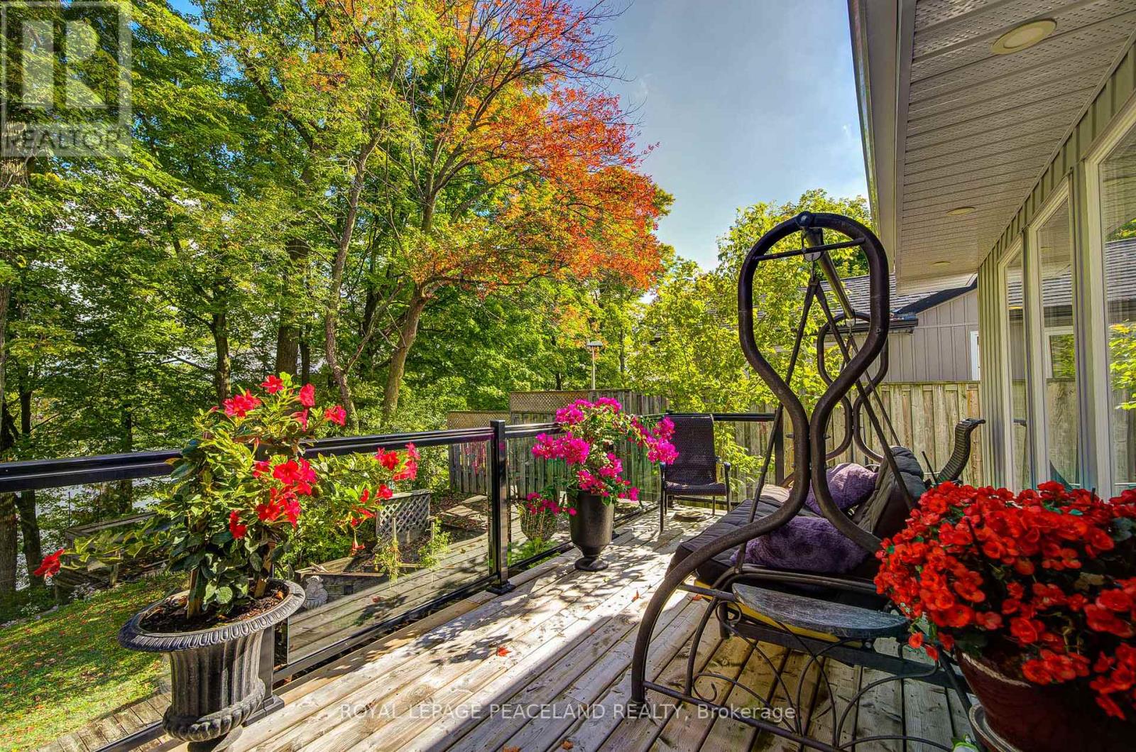 38 LAKEVIEW AVENUE - 32