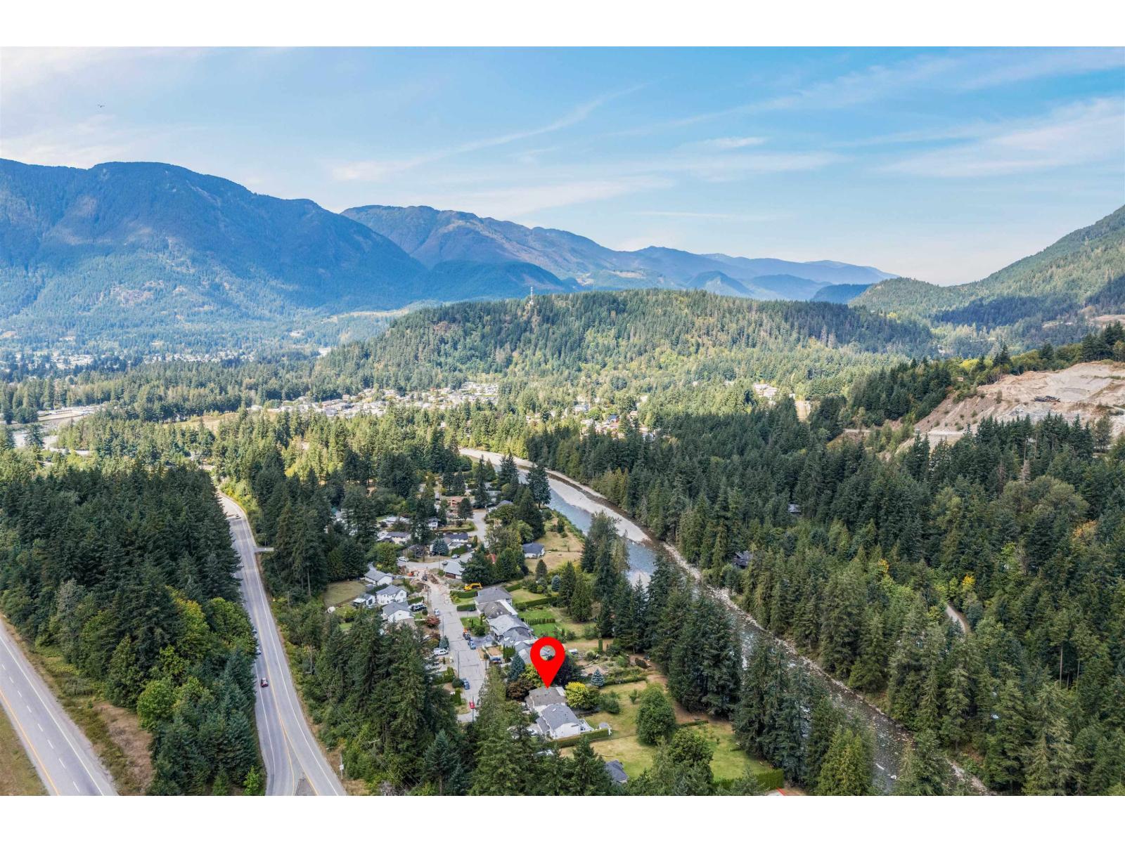 275 FORREST CRESCENT, Hope, Hope