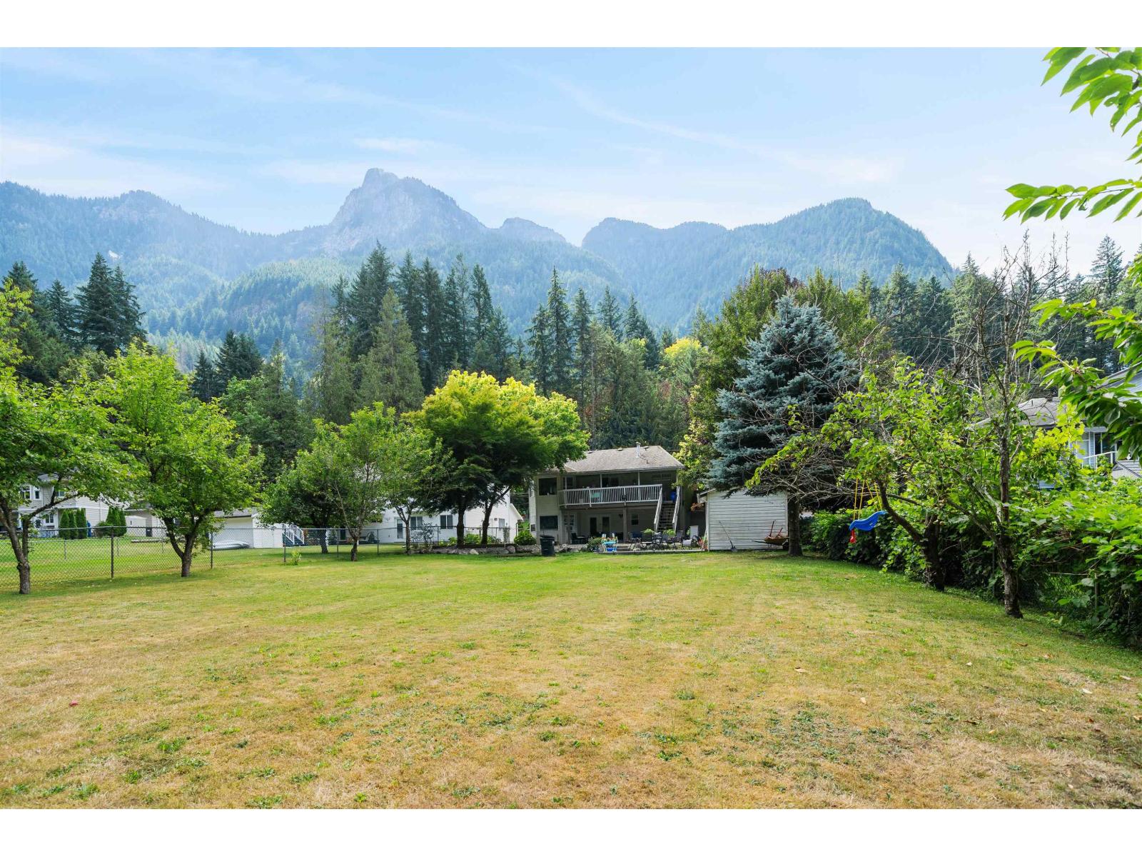 275 FORREST CRESCENT, Hope, Hope