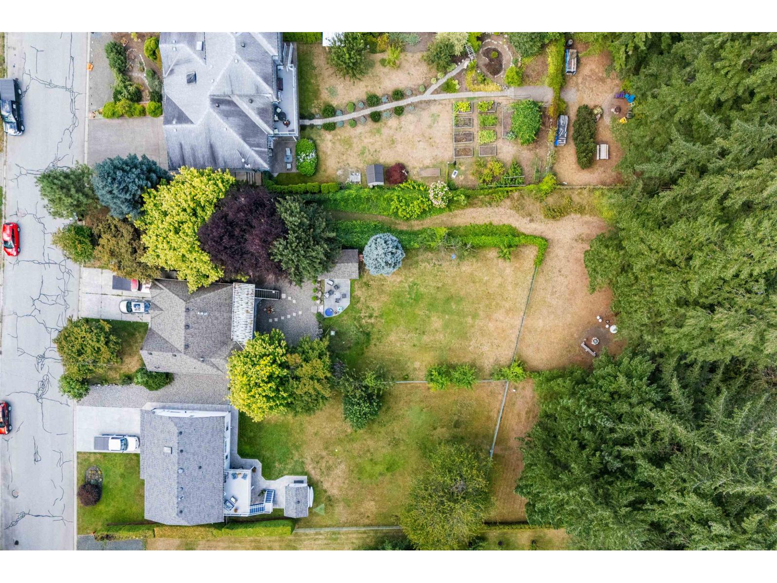 275 FORREST CRESCENT, Hope, Hope
