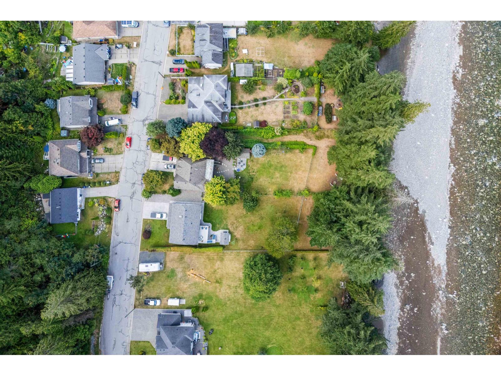 275 FORREST CRESCENT, Hope, Hope