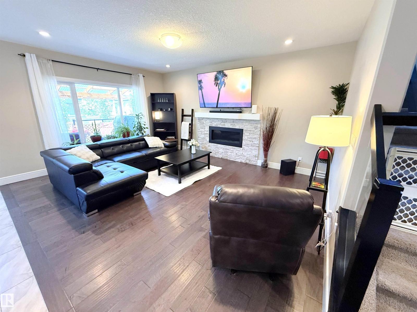 23 DILLWORTH CR — photo 23