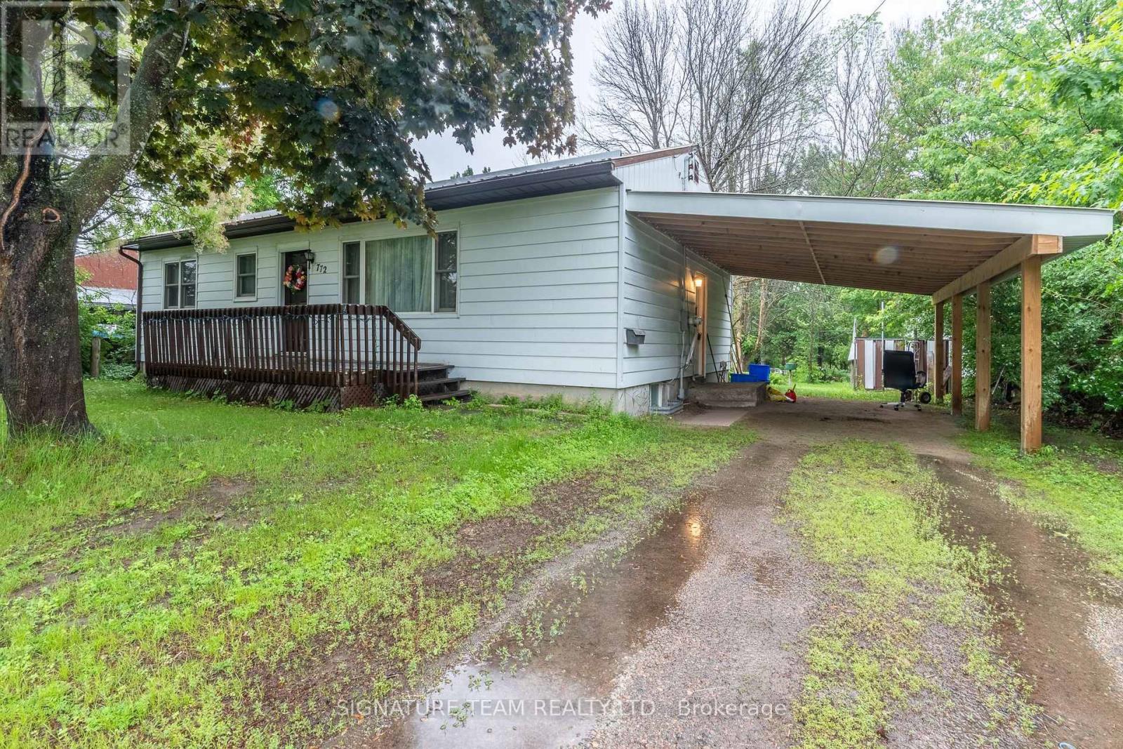 772 MCGUIRE STREET - 1