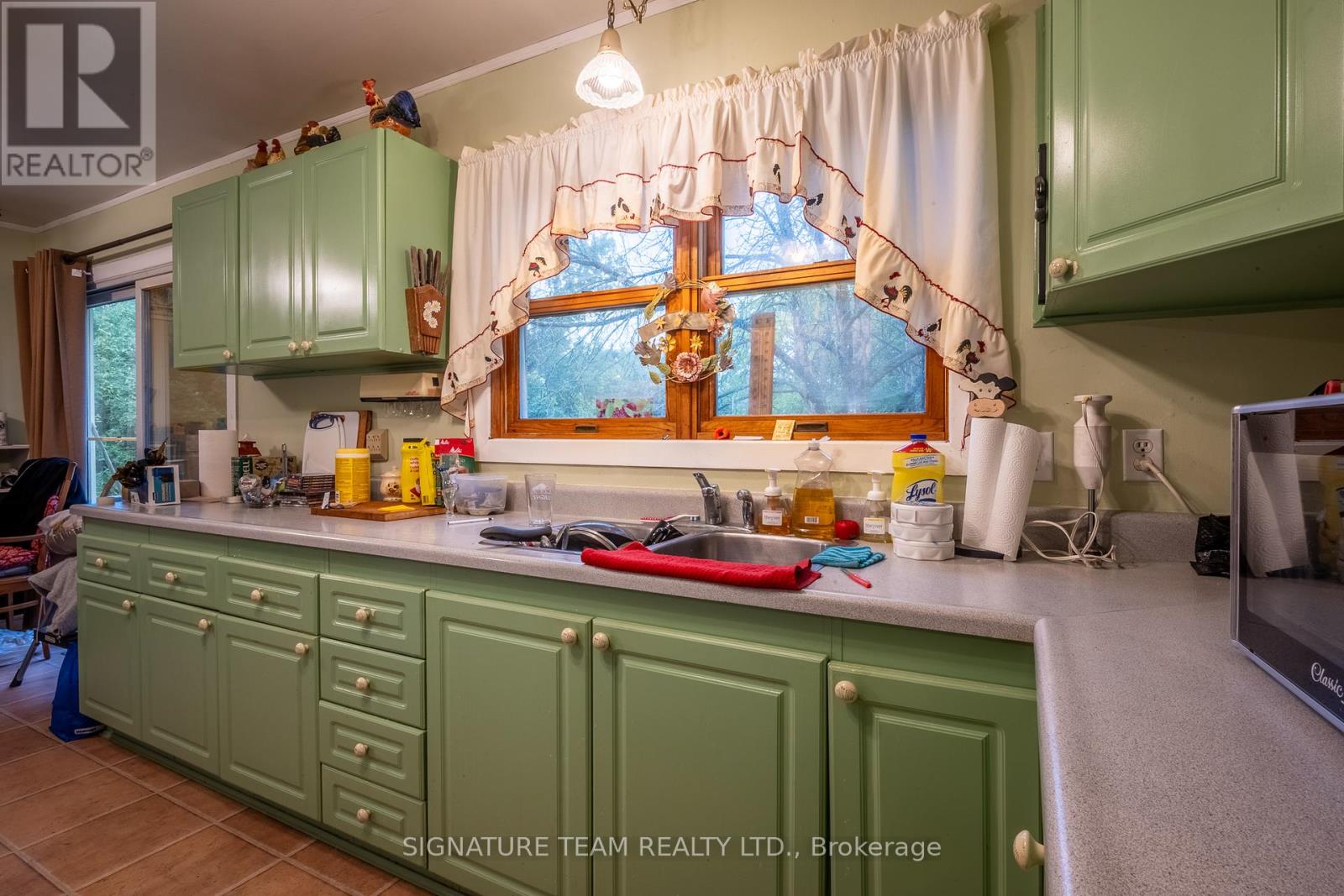 772 MCGUIRE STREET - 7