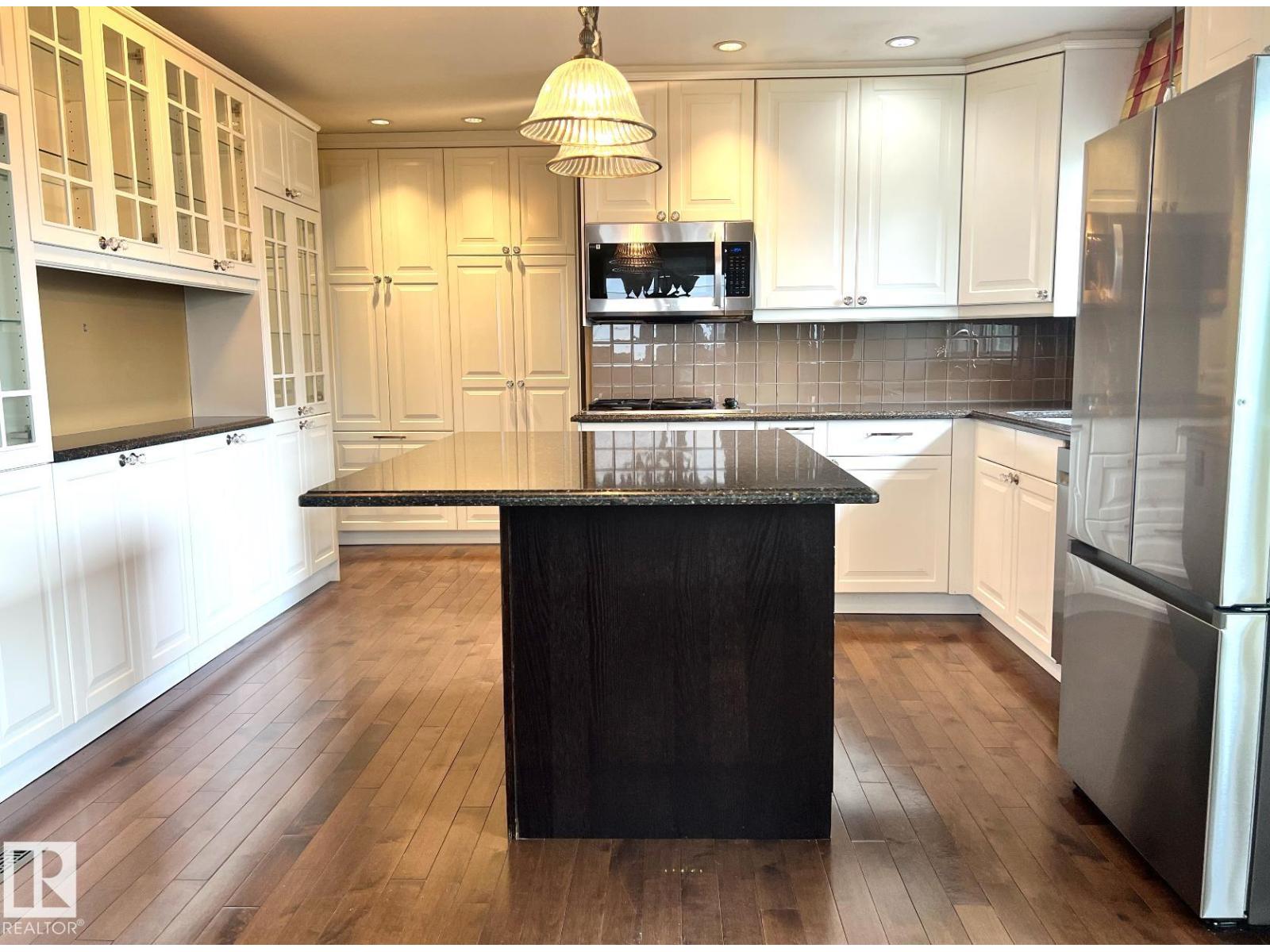 15003 81 ST NW - photo 5