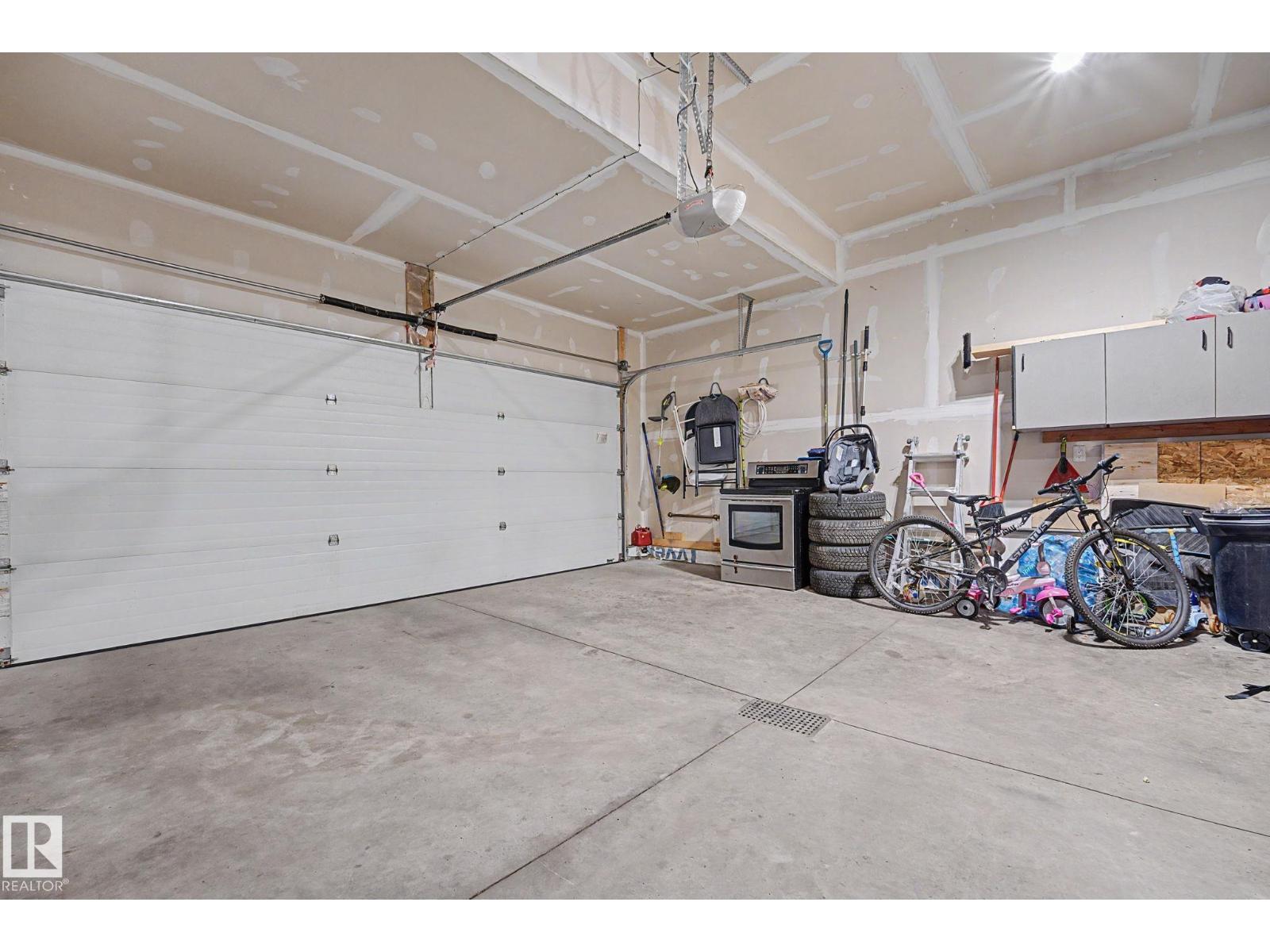 1944 68 ST SW - 52