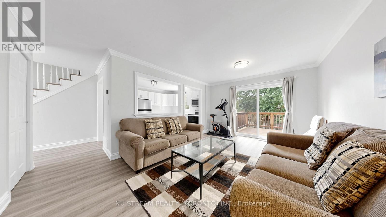 17 NEWLANDS AVENUE - 4
