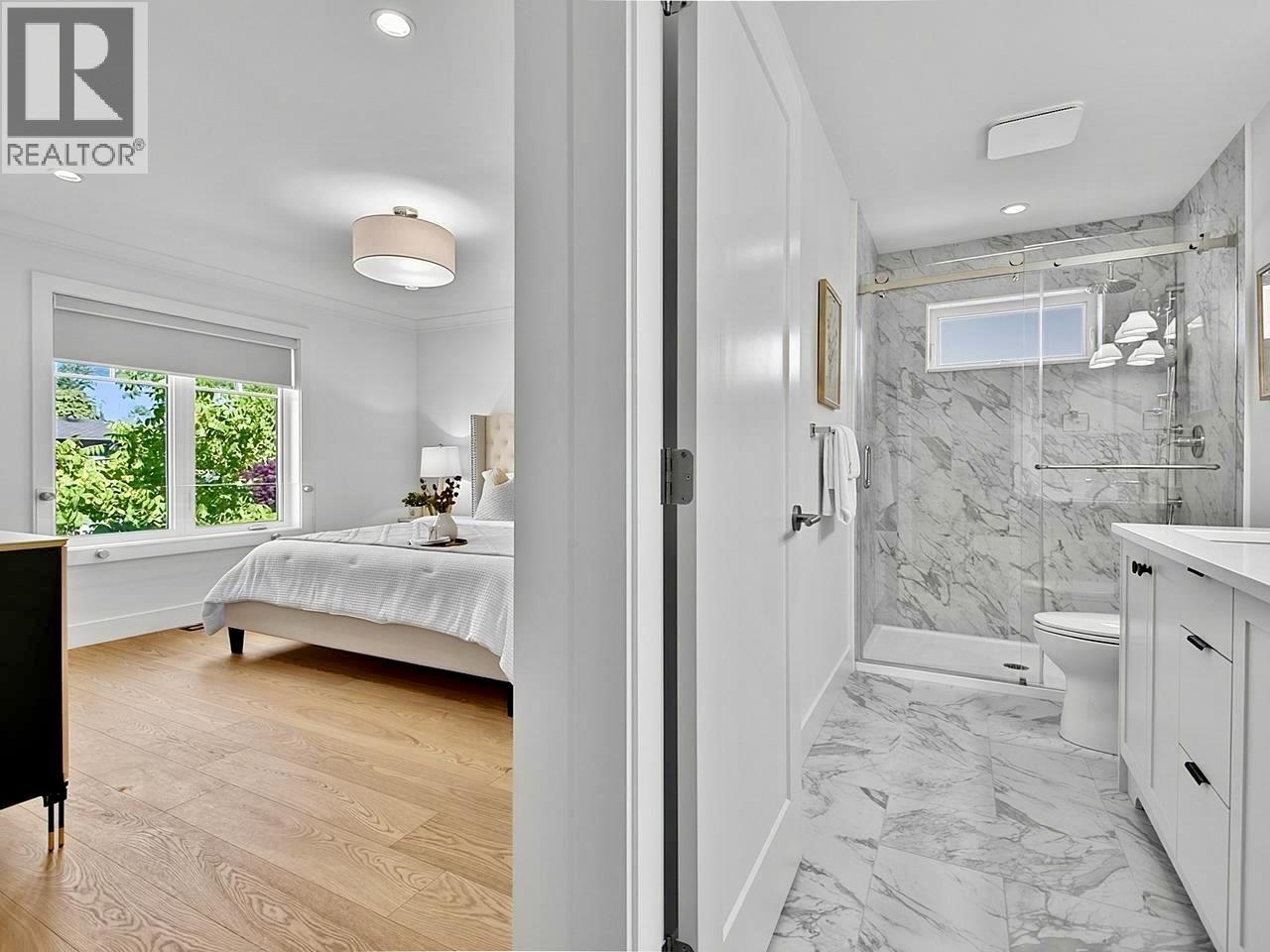 1 8029 MACPHERSON AVENUE, Burnaby