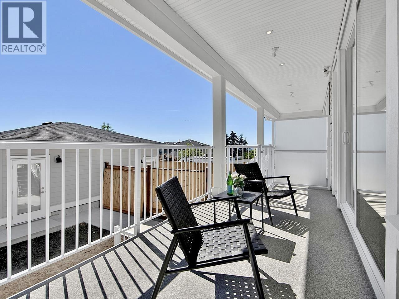 1 8029 MACPHERSON AVENUE, Burnaby