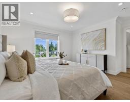 2 8029 Macpherson Avenue, Burnaby, BC V5J4P5 Photo 18