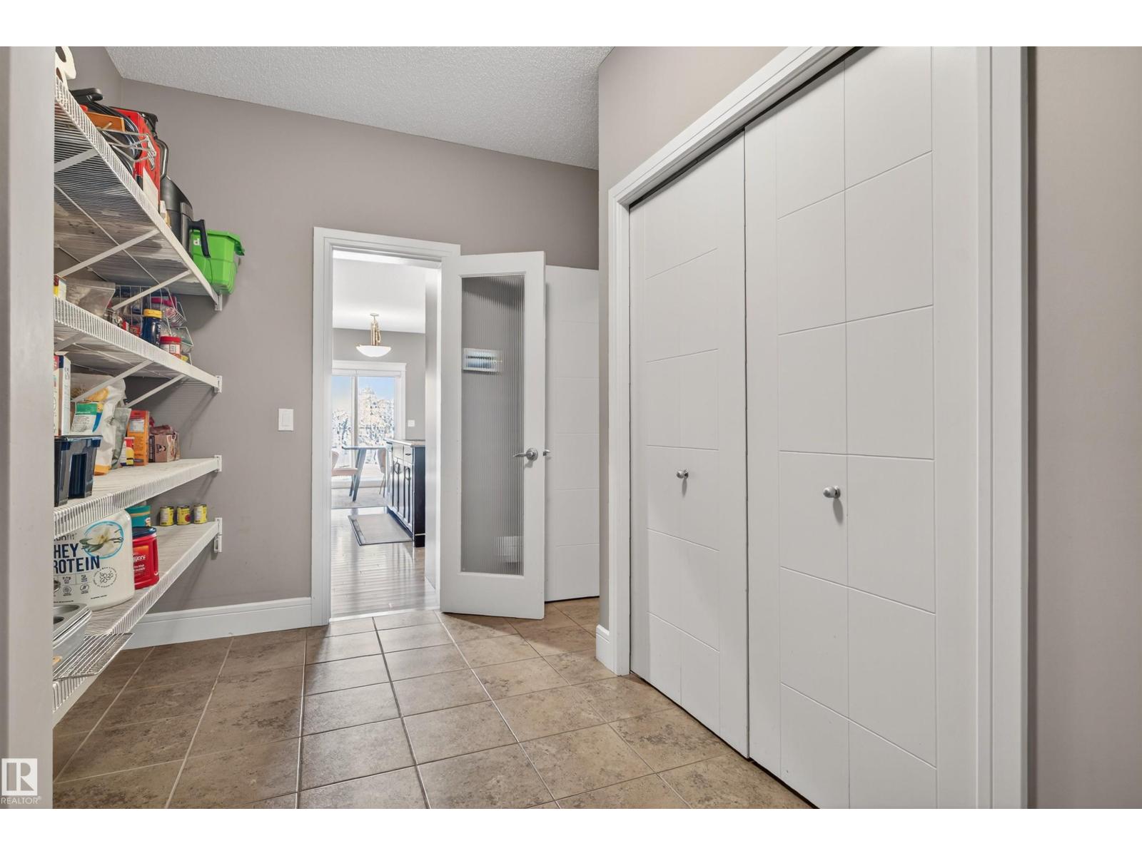 1772 33B ST NW - 34