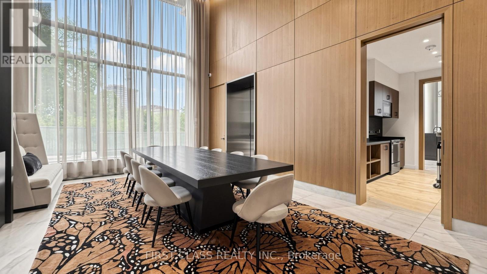 #710 25 ADRA GRADO WAY - 33