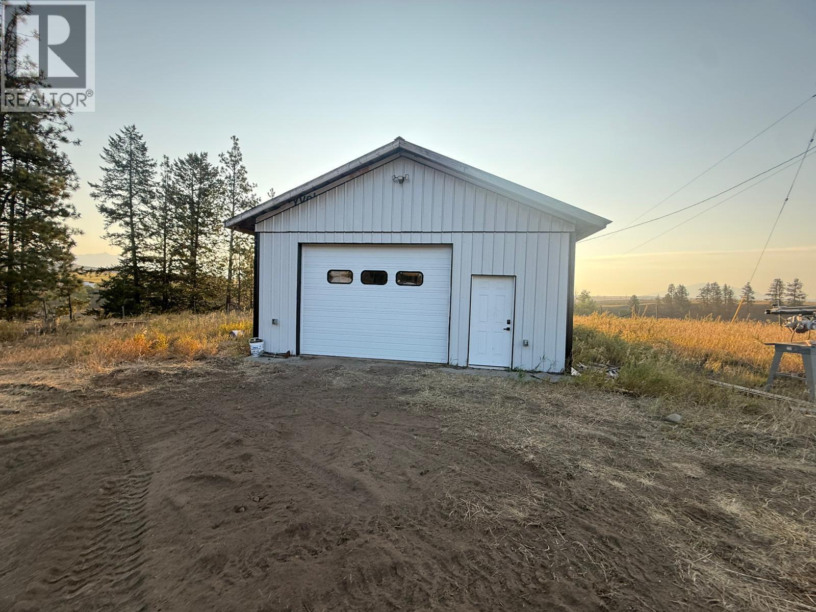 9275 PIGHIN Road - 9