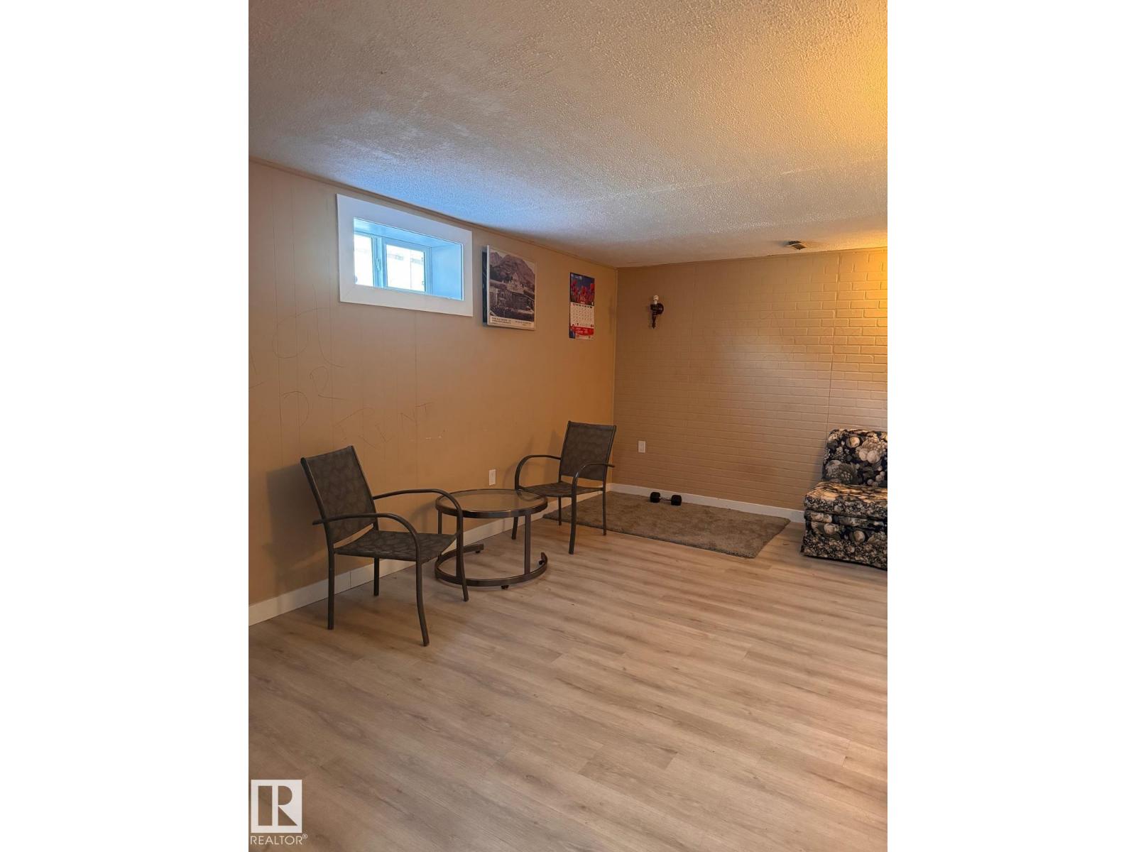 2910 132A AV NW - 17