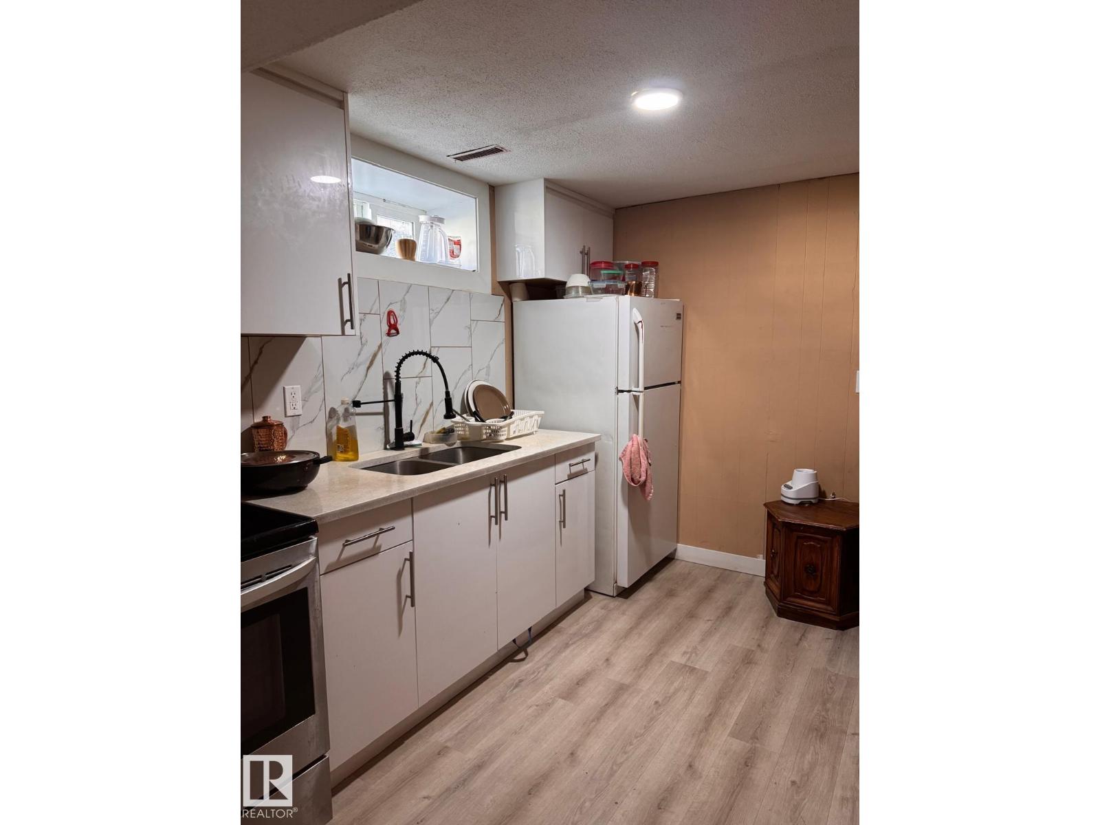 2910 132A AV NW - 18