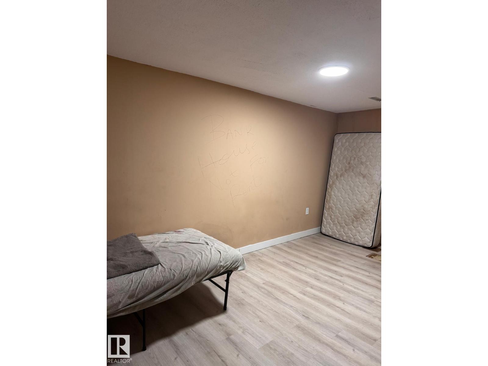 2910 132A AV NW - 21
