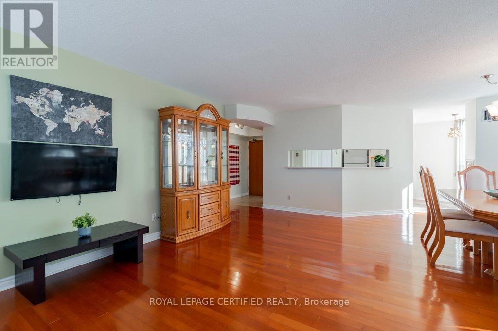 #304 320 MILL STREET S - 7