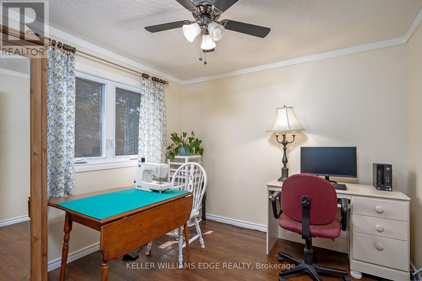 2407 HEMLOCK COURT - 20