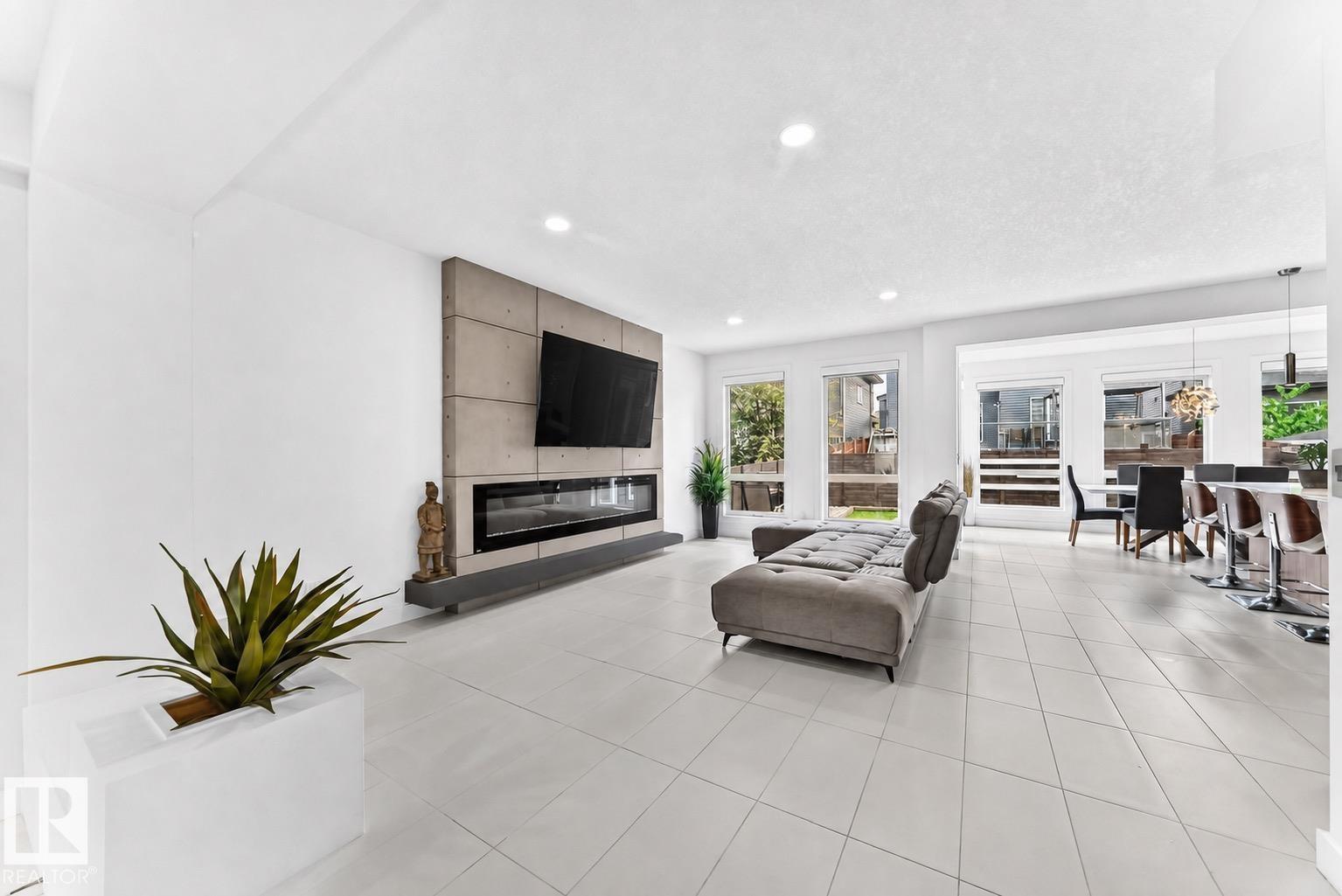 793 WINDERMERE WD NW - 18