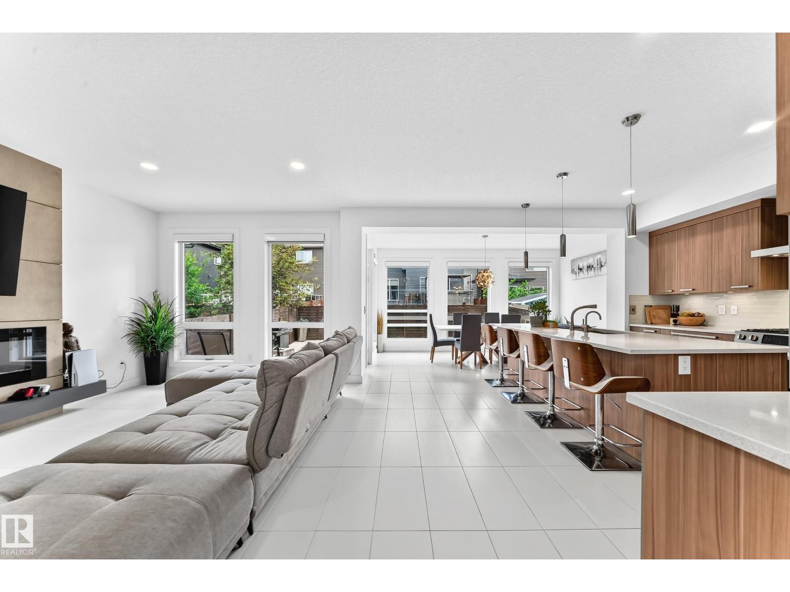 793 WINDERMERE WD NW — photo 6