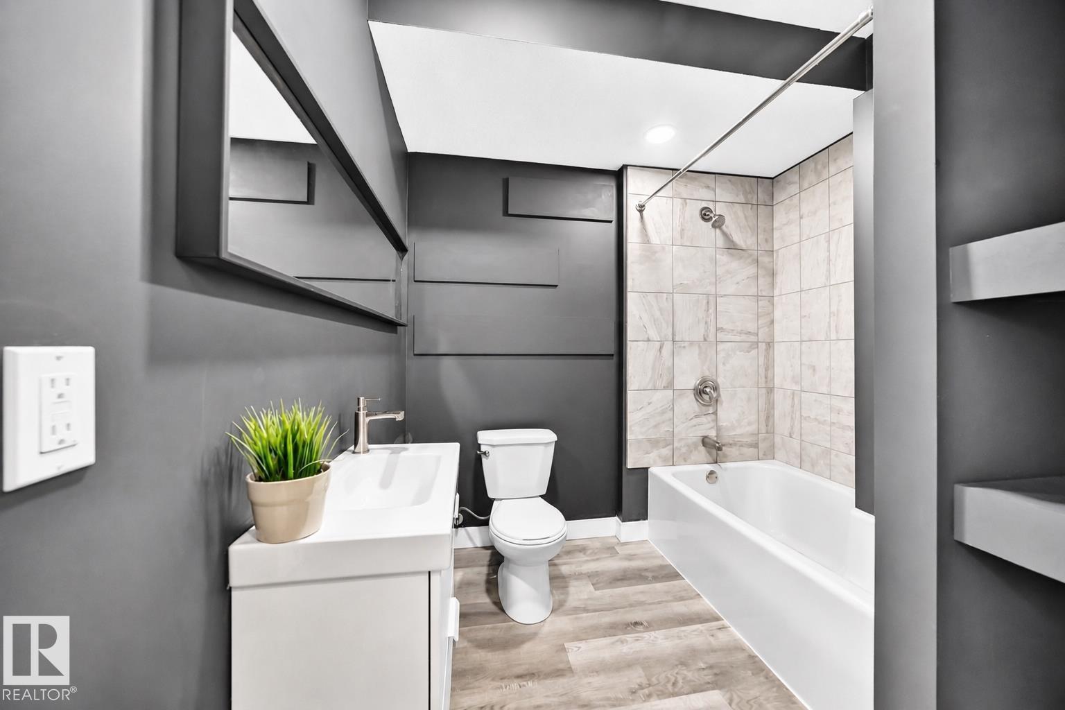 793 WINDERMERE WD NW - 48