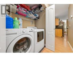 1410 Mountainview Court, Coquitlam, BC V3E2R9 Photo 14
