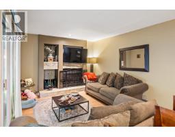 1410 Mountainview Court, Coquitlam, BC V3E2R9 Photo 6