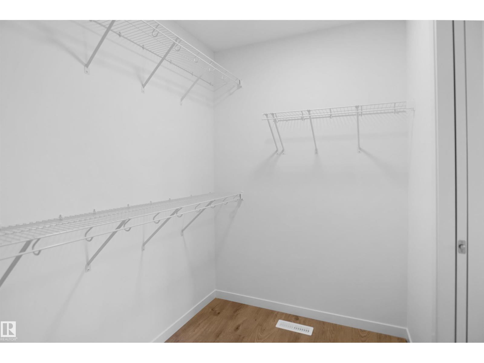#21 19904 31 AV NW - 23