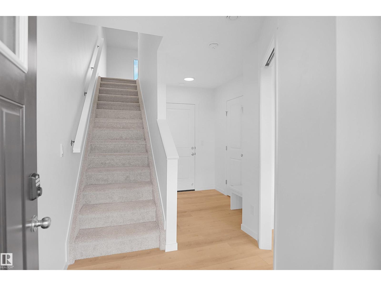 533 ASTER DR NW - 3