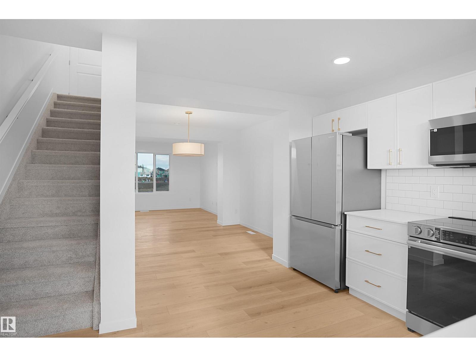 533 ASTER DR NW - 14
