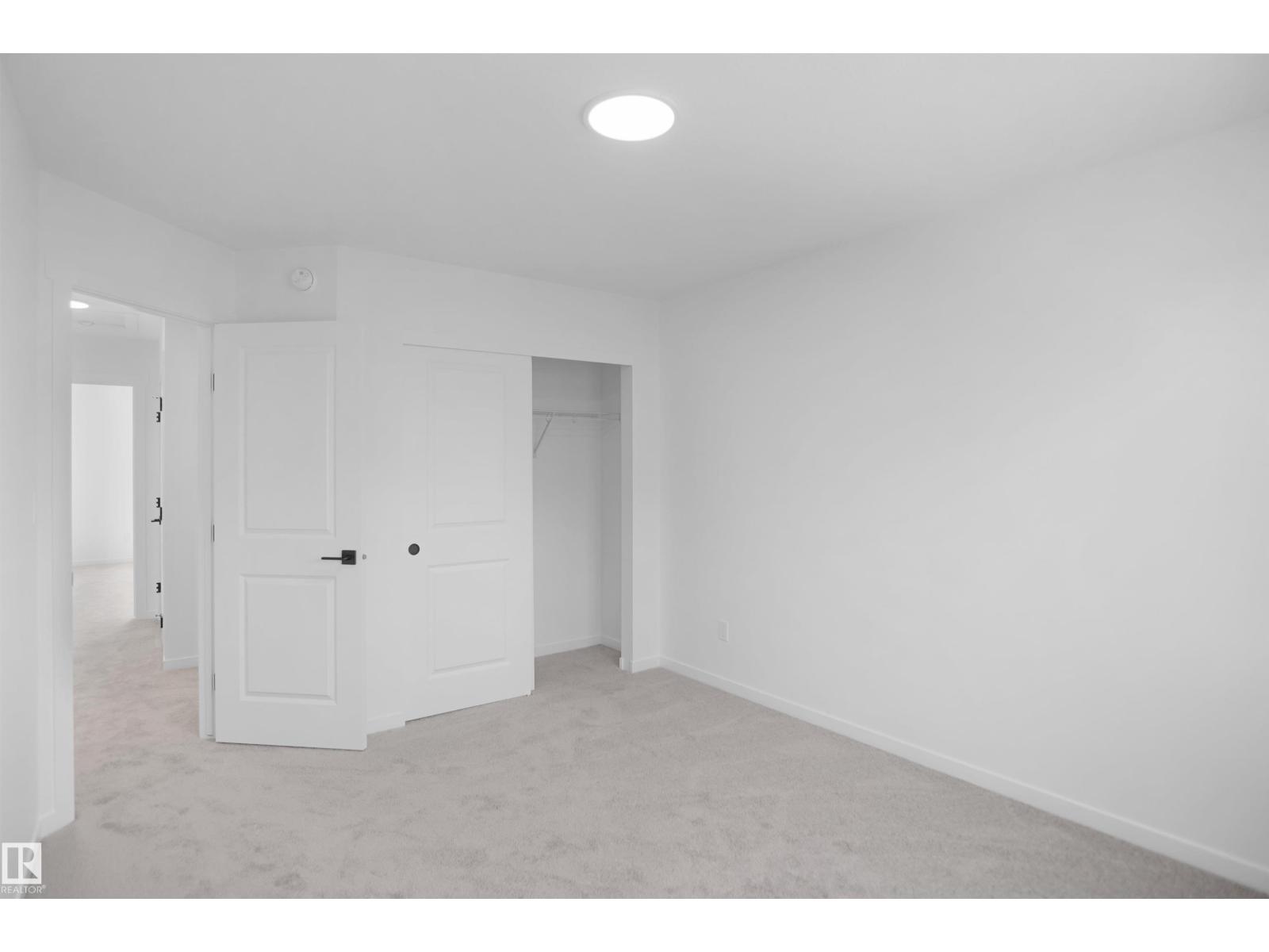 #20 19904 31 AV NW - 27