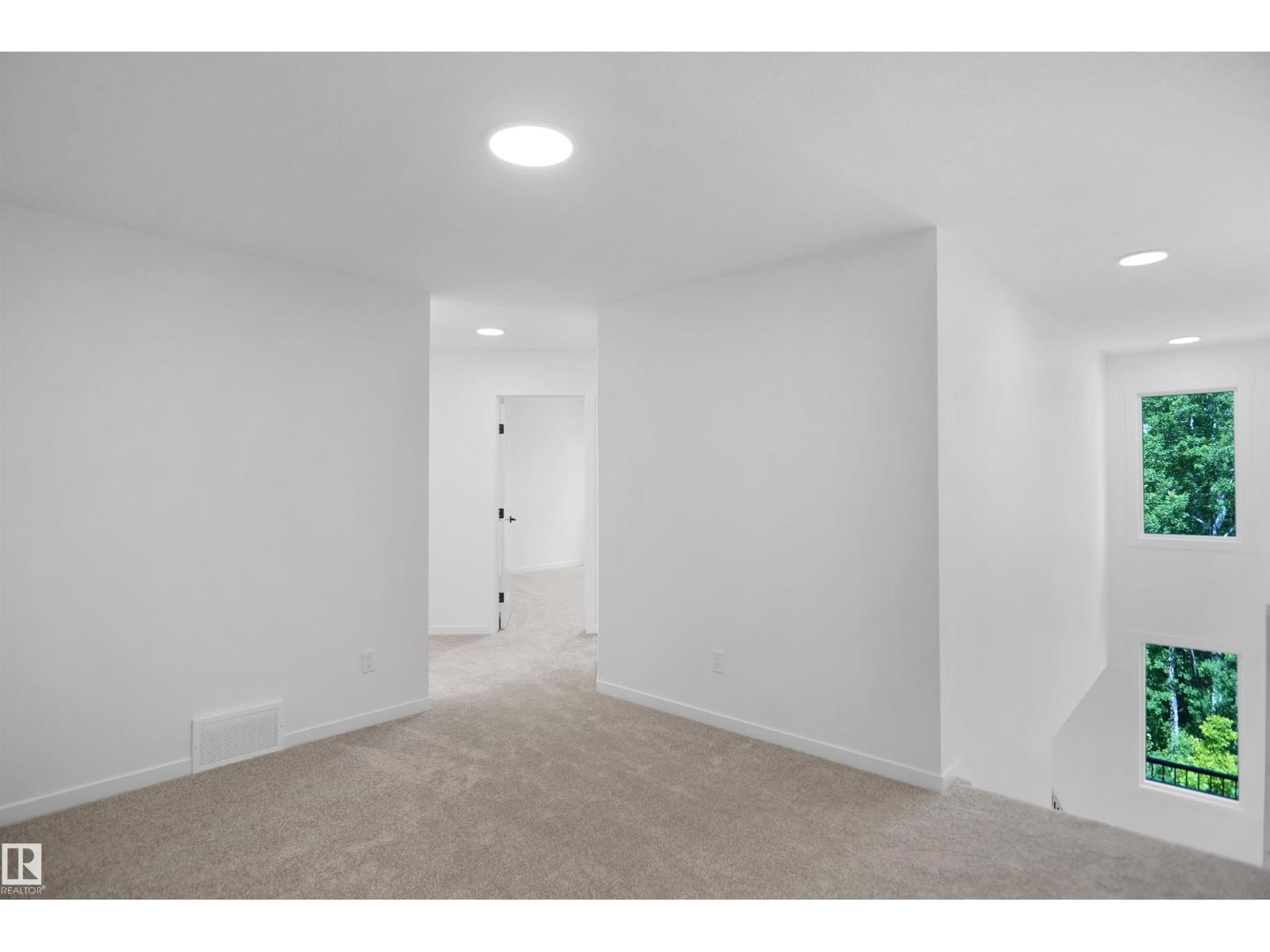#20 19904 31 AV NW - 19