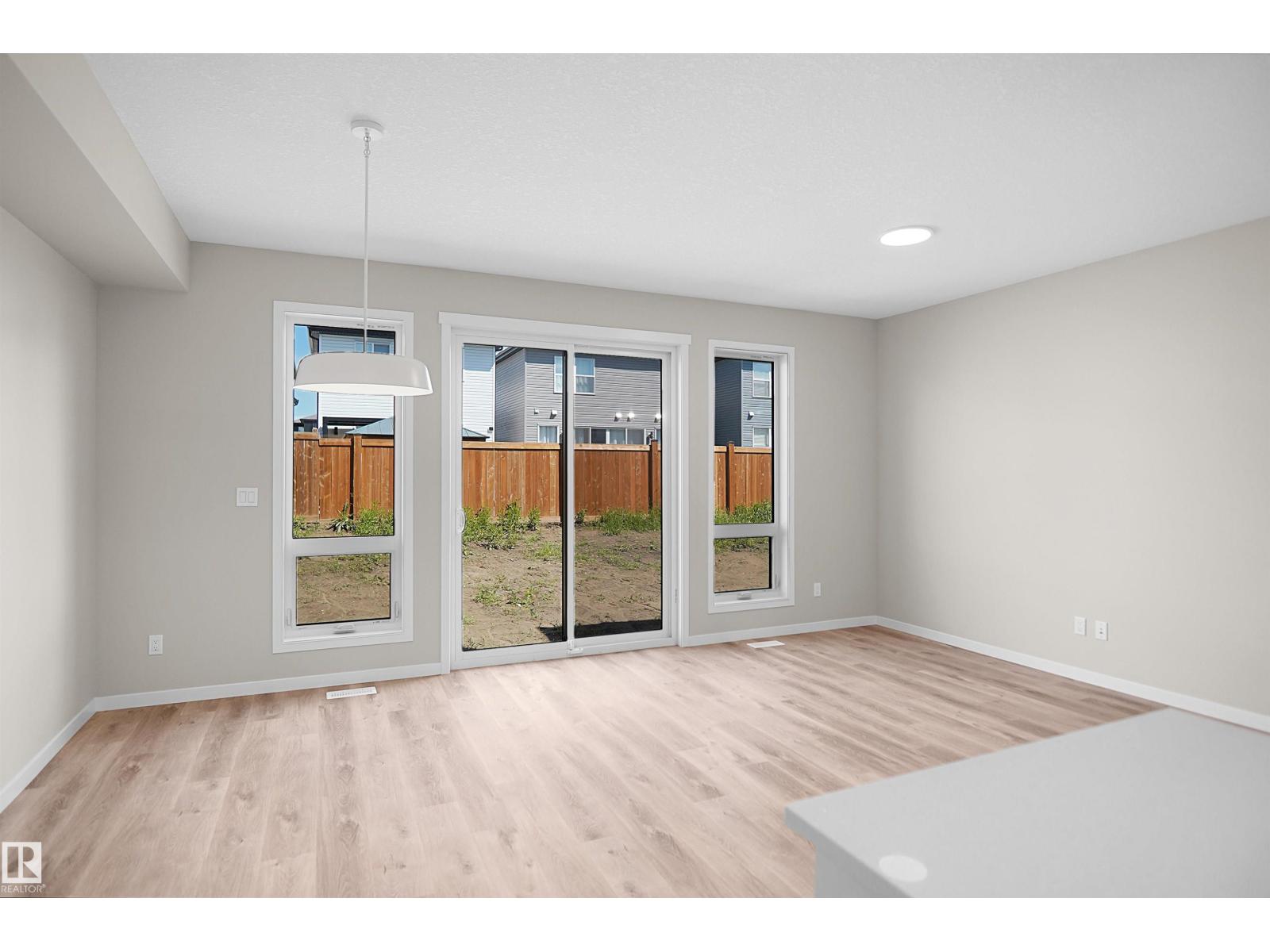 22928 95 AV NW - 10