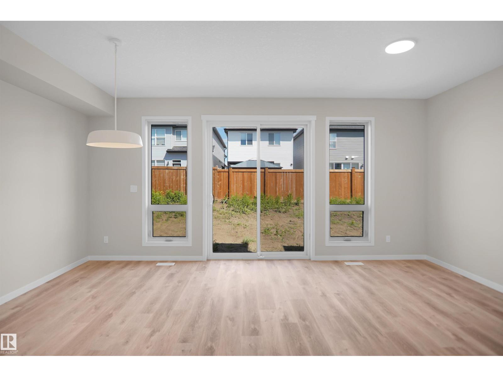 22928 95 AV NW - 18
