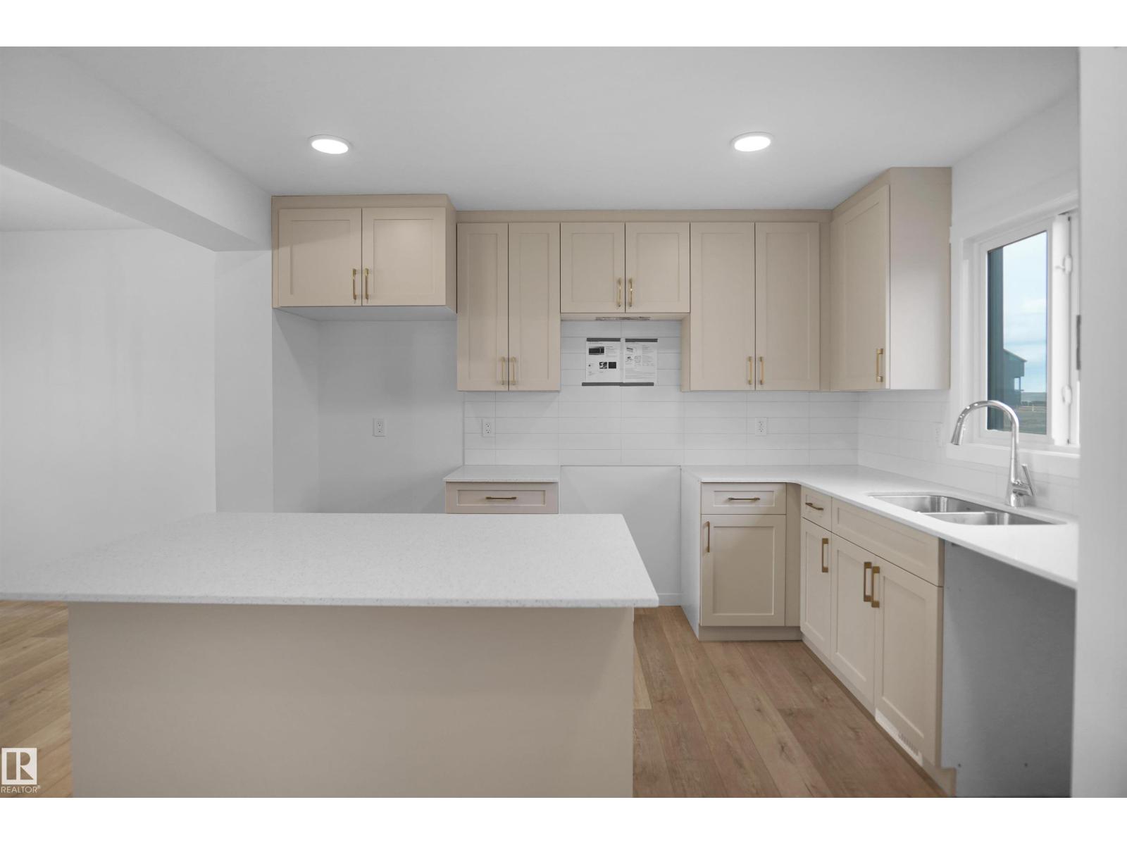 423 ASTER DR NW — photo 13