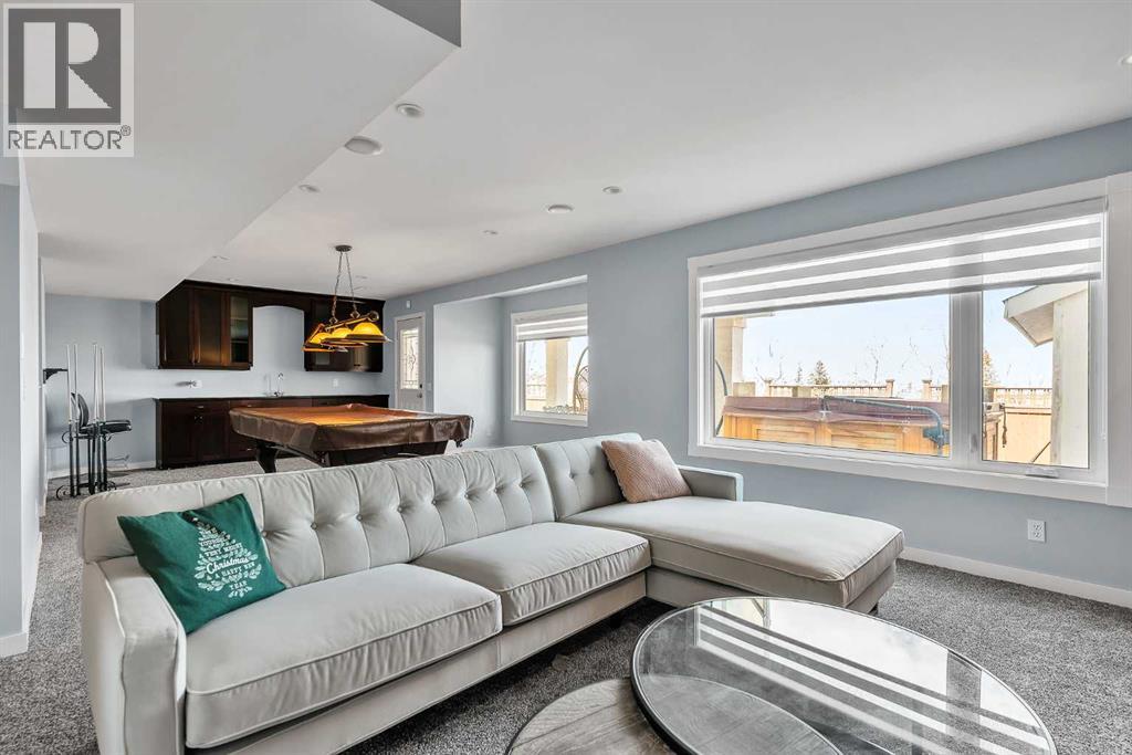 215 Edgevalley Mews - 39