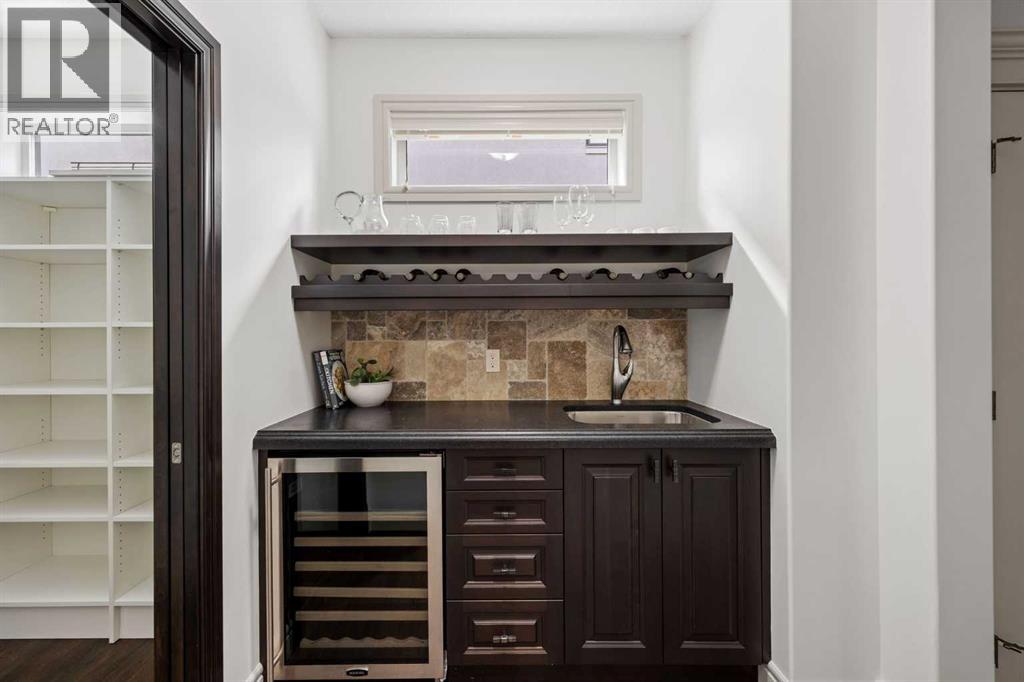 Butler's pantry