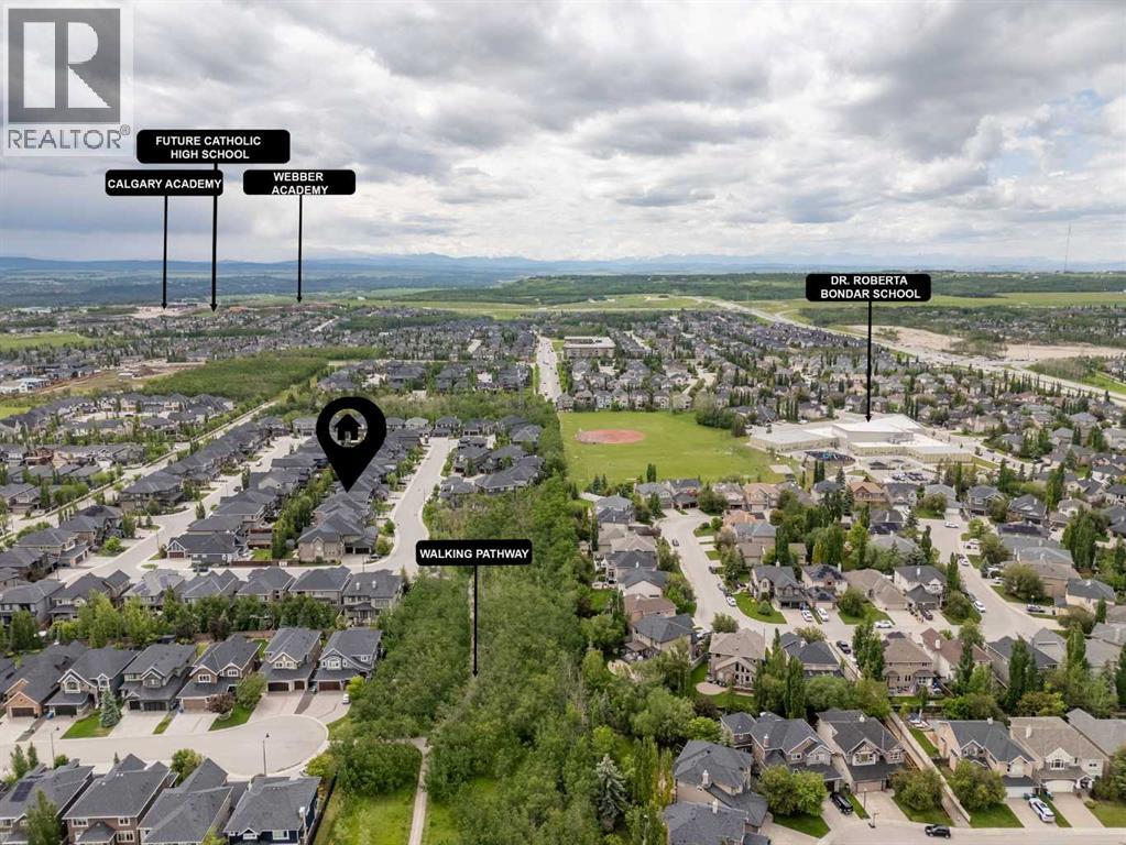 Wonderful location, close to walking trails and schools