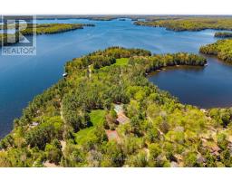 Bathroom - 1050 Fair-lee Park Road, Muskoka Lakes, ON P0B1G0 Photo 7