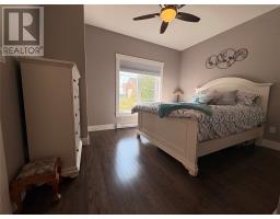 3 Porterville Road thumbnail 19