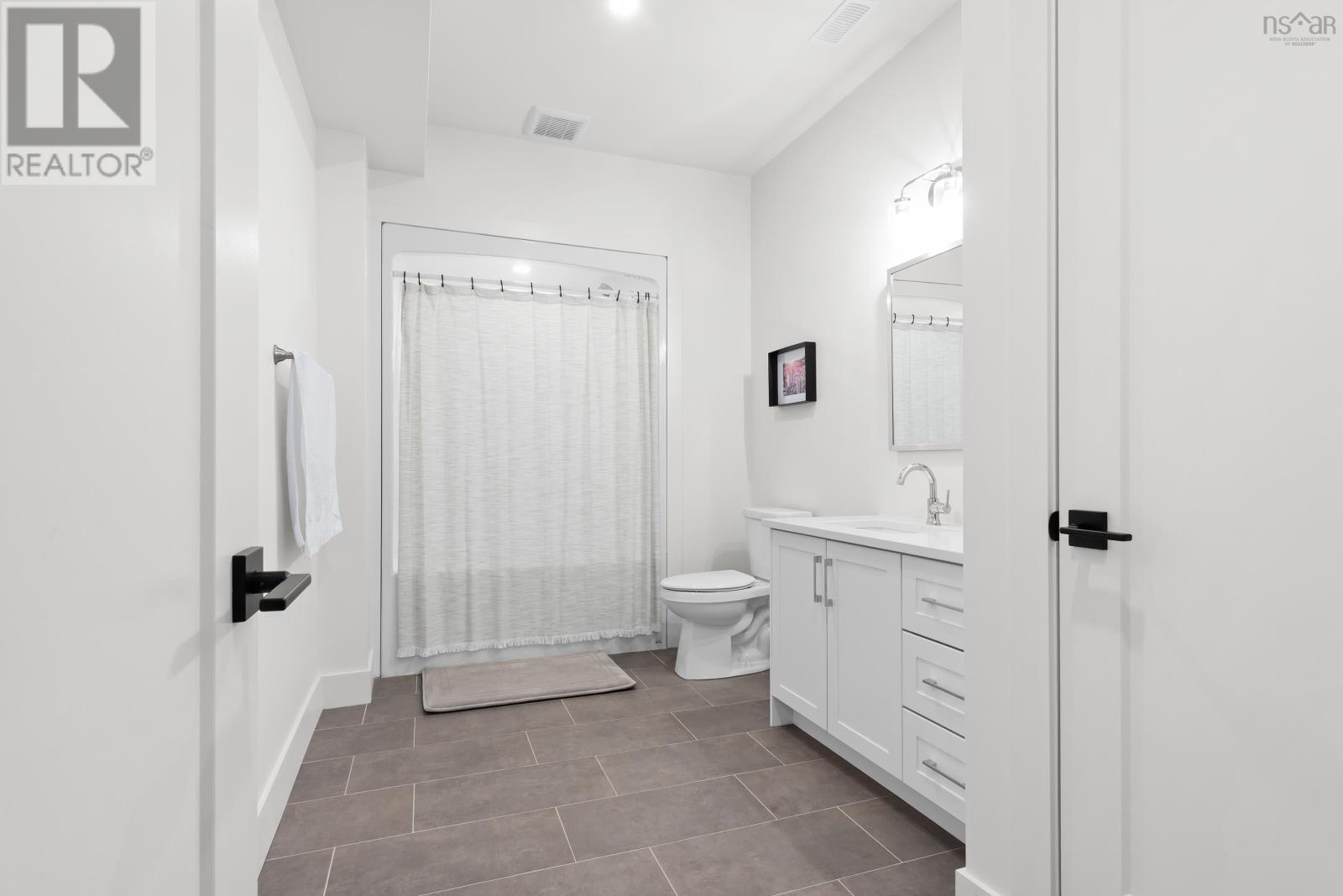38 Acorn Drive - 36