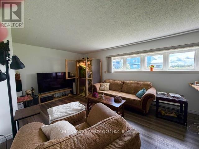 80 BRUNELLE ROAD N - 11