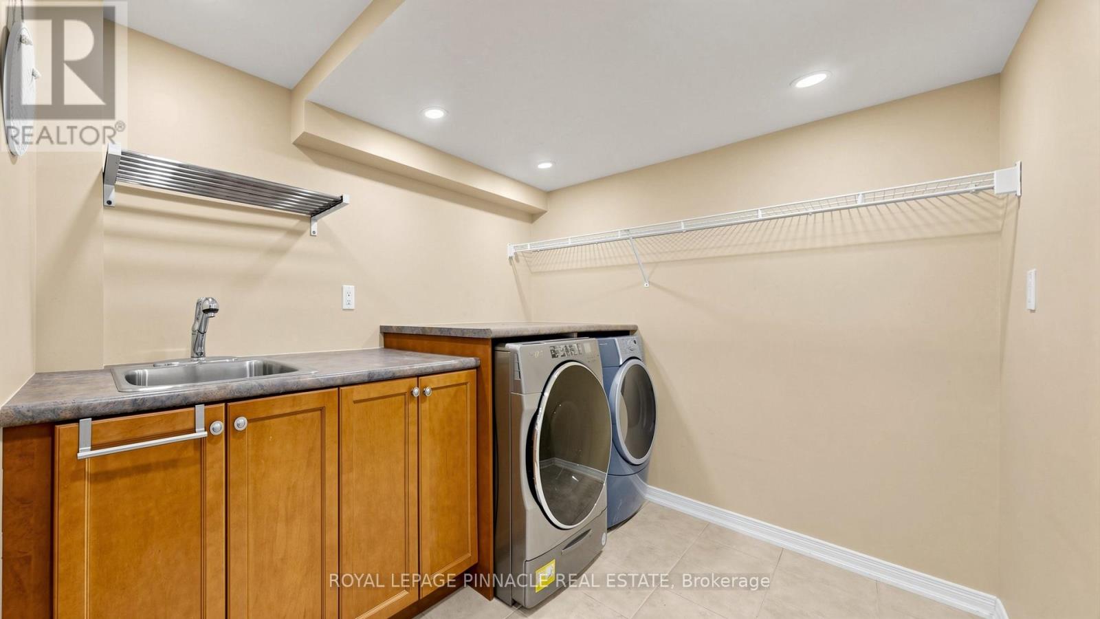 164 ANTHONY AVENUE - 42