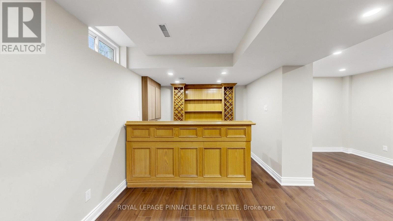 164 ANTHONY AVENUE - 38