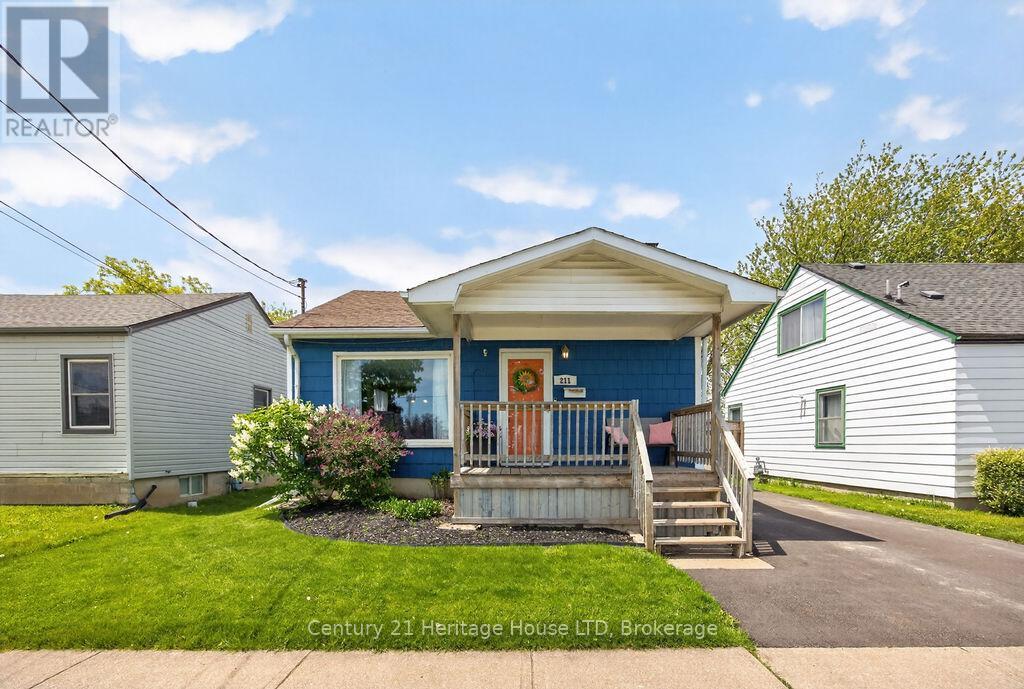211 GRANTHAM AVENUE - 2