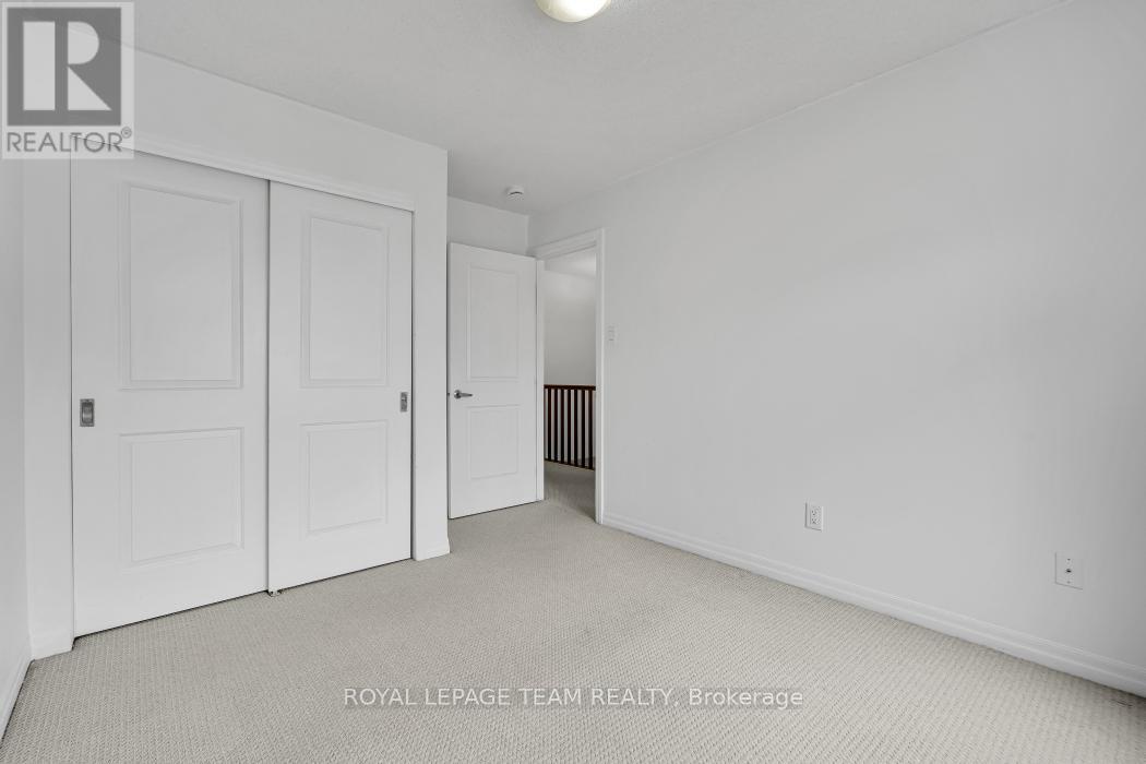 3 Bed, 3 Bath House for Rent in Ottawa – 174 HAWKSHAW CRESCENT, Ottawa – MLS# X13470506 - Image 26